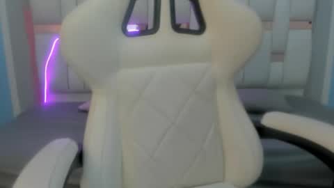 Snapshot of meganqueen2 chatting on February 2026 08:14:02 PM Megan Queen online show from February 2026 08:14:02 PM