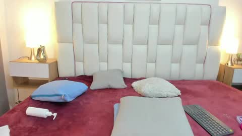 Megan Queen online show from May 2026 02:45:01 PM