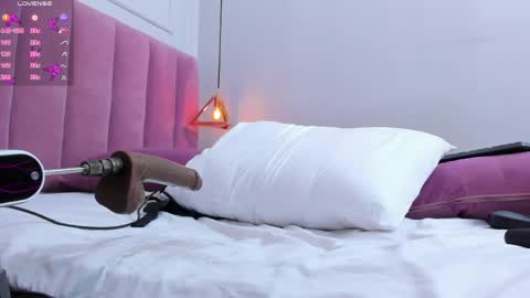 Megan  online show from May 2026 08:18:02 PM