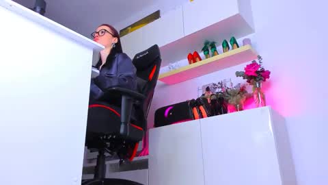 Snapshot of meganstones chatting on January 2026 04:34:01 PM Megan online show from January 2026 04:34:01 PM