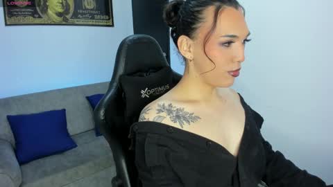 Meghan the doll online show from February 2025 02:16:02 PM