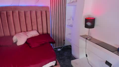 Meghan the doll online show from March 2025 10:27:02 PM