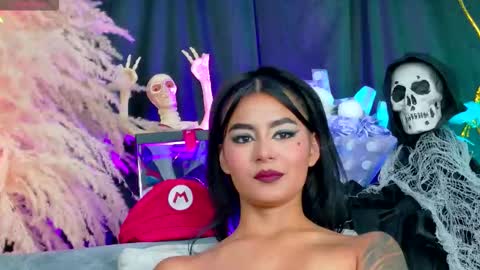 Megan online show from October 2025 09:27:02 PM