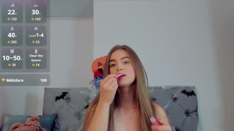 Snapshot of meganysammy chatting on October 2025 07:10:02 PM megansammy online show from October 2025 07:10:02 PM