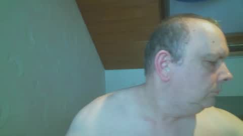 Snapshot of megatel chatting on September 2025 05:17:01 PM megatel online show from September 2025 05:17:01 PM