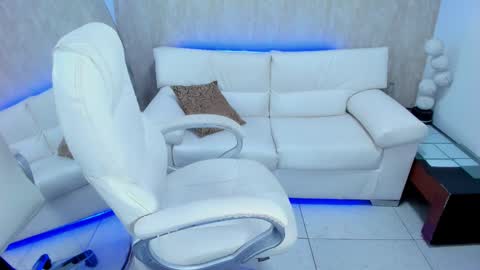 meggan online show from December 2024 04:41:02 AM