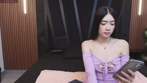 MEGGAN LUXX online show from April 2026 11:19:01 AM