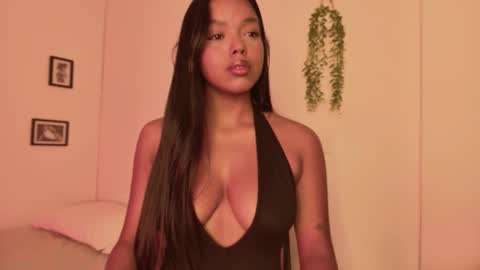 Snapshot of meggancarter chatting on December 2025 10:38:01 PM online show from December 2025 10:38:01 PM