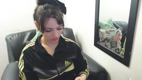 Snapshot of meghan_cherrys chatting on December 2024 02:08:01 AM meghan online show from December 2024 02:08:01 AM