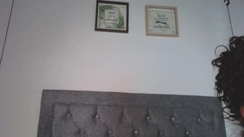 Meghan  online show from November 2025 09:21:02 PM