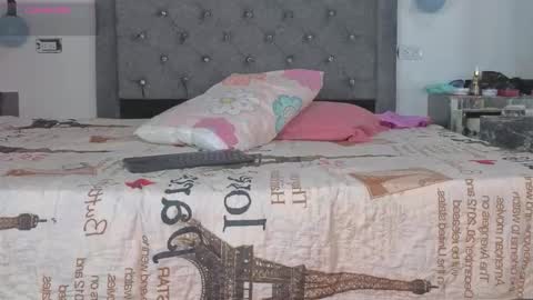 Meghan  online show from December 2025 10:39:02 PM