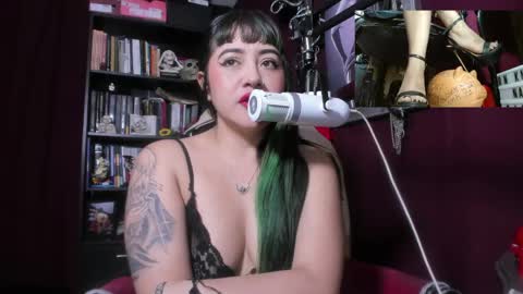 Goddess Sara online show from May 2026 11:32:01 PM