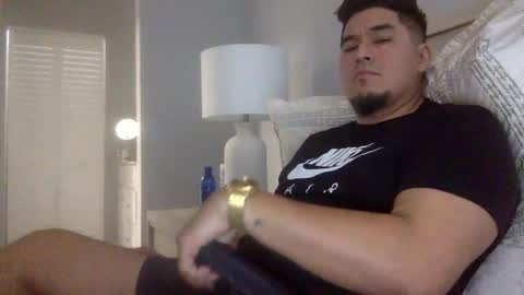 Snapshot of megustancomotubebe chatting on December 2025 03:19:01 PM megustancomotubebe online show from December 2025 03:19:01 PM