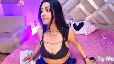 Snapshot of mei_kora chatting on November 2025 03:38:02 AM Mel online show from November 2025 03:38:02 AM