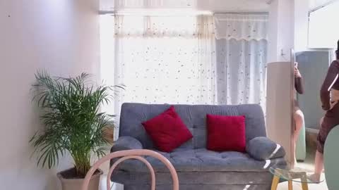 Mei online show from March 2025 07:42:02 PM