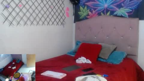 Meizquin and Lucifer online show from April 2026 07:05:02 PM