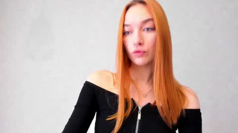 mel__lisa online show from May 2026 01:11:02 AM