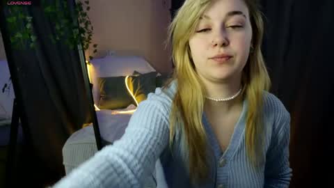 Mel online show from April 2026 10:27:01 AM