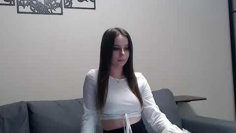 meladams online show from March 2025 08:21:02 PM