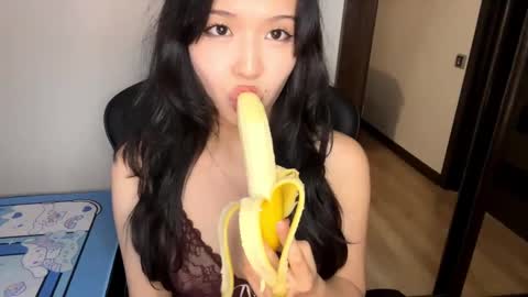 Snapshot of melana_love chatting on March 2025 05:28:02 PM Melana online show from March 2025 05:28:02 PM