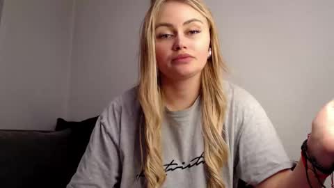 Melania online show from December 2024 07:27:02 PM