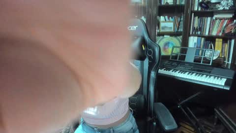 Snapshot of melanie1717 chatting on January 2025 12:11:01 AM Melanie Independent model online show from January 2025 12:11:01 AM