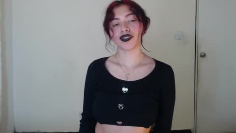 Melanie roux  online show from February 2025 02:18:01 AM