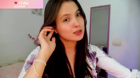 mel  online show from May 2026 07:22:01 PM