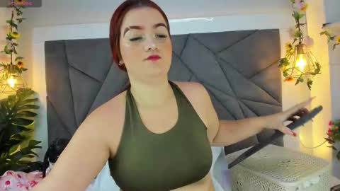 Melanie online show from December 2025 11:38:02 AM