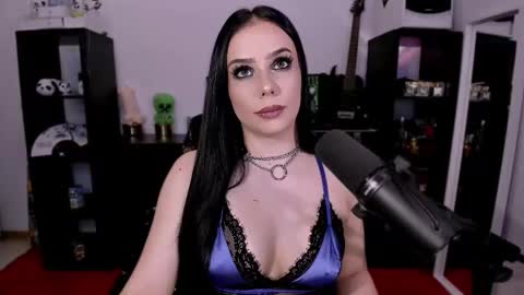 Melanie  online show from March 2025 04:35:01 PM