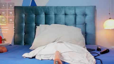 Snapshot of melanierioss_ chatting on January 2025 03:44:01 PM online show from January 2025 03:44:01 PM