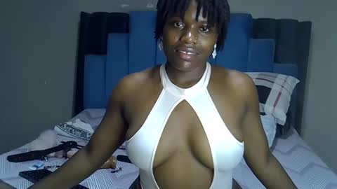 Moon online show from May 2026 08:47:01 PM