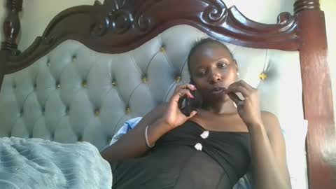 Snapshot of melaninblue chatting on January 2026 05:49:02 PM melaninblue online show from January 2026 05:49:02 PM