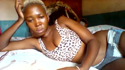 Snapshot of melaninndriping chatting on November 2025 09:31:01 AM melaninndriping online show from November 2025 09:31:01 AM