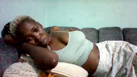 Snapshot of melaninndriping chatting on November 2025 12:16:01 PM melaninndriping online show from November 2025 12:16:01 PM