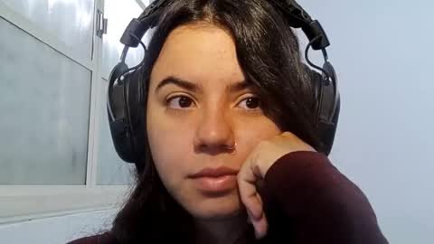 Lina online show from March 2026 10:11:01 AM