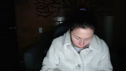 Snapshot of melanny_69 chatting on June 2026 01:48:01 AM Melanny online show from June 2026 01:48:01 AM