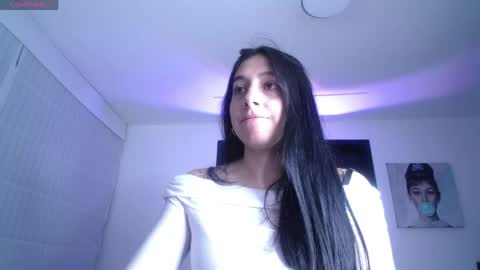 melanny_petite online show from June 2026 01:02:01 PM