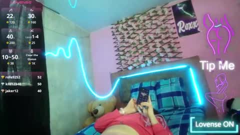 Snapshot of melany_isabella chatting on February 2025 06:24:02 PM melany online show from February 2025 06:24:02 PM