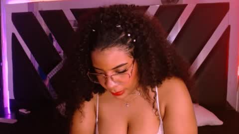 Snapshot of melany_tylor chatting on November 2025 01:48:02 AM melany tylor online show from November 2025 01:48:02 AM