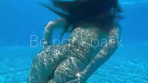 Adel online show from November 2025 06:53:02 PM