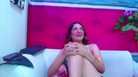 Snapshot of melhiza chatting on December 2024 02:38:02 PM melhiza online show from December 2024 02:38:02 PM