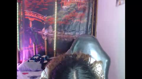 Snapshot of melhiza chatting on December 2024 11:31:02 PM melhiza online show from December 2024 11:31:02 PM