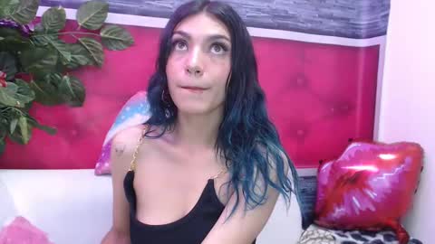 Snapshot of melhiza chatting on February 2025 05:59:01 PM melhiza online show from February 2025 05:59:01 PM