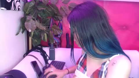 Snapshot of melhiza chatting on March 2025 07:10:01 AM melhiza online show from March 2025 07:10:01 AM