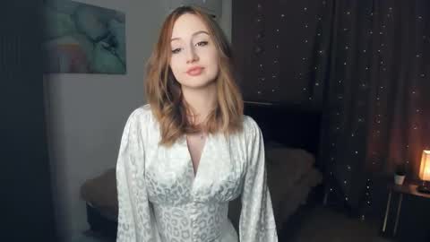 Melina online show from November 2025 08:47:02 AM