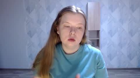 Melina online show from April 2026 01:15:01 AM