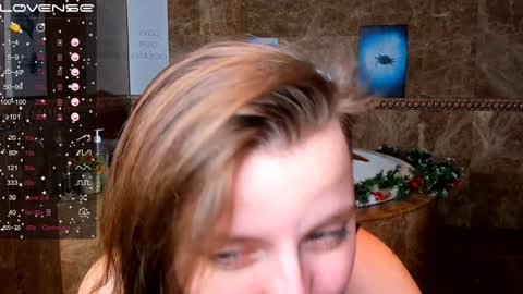 Melinda online show from December 2024 04:19:01 AM