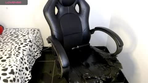 Snapshot of melinna706702 chatting on February 2025 02:38:01 AM melinna706702 online show from February 2025 02:38:01 AM