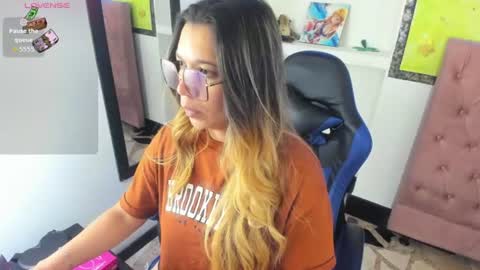 Snapshot of melisa_14 chatting on June 2026 11:34:02 AM Melisa online show from June 2026 11:34:02 AM